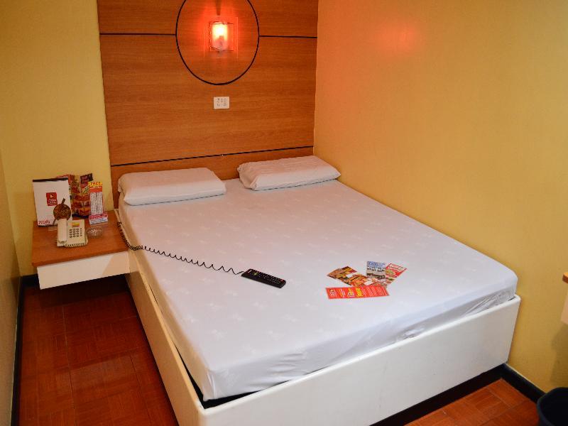 Hotel Sogo Edsa Caloocan Extérieur photo