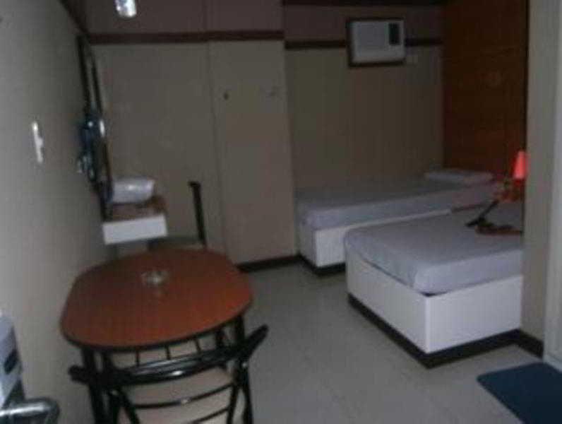 Hotel Sogo Edsa Caloocan Extérieur photo